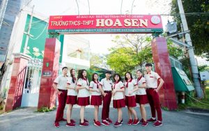 Trường THCS - THPT Hoa Sen